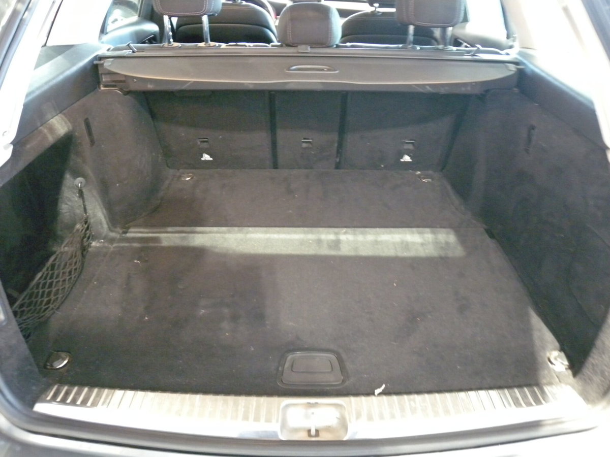 Mercedes-Benz Classe C Station Wagon 220 d Auto Sport Plus (11)