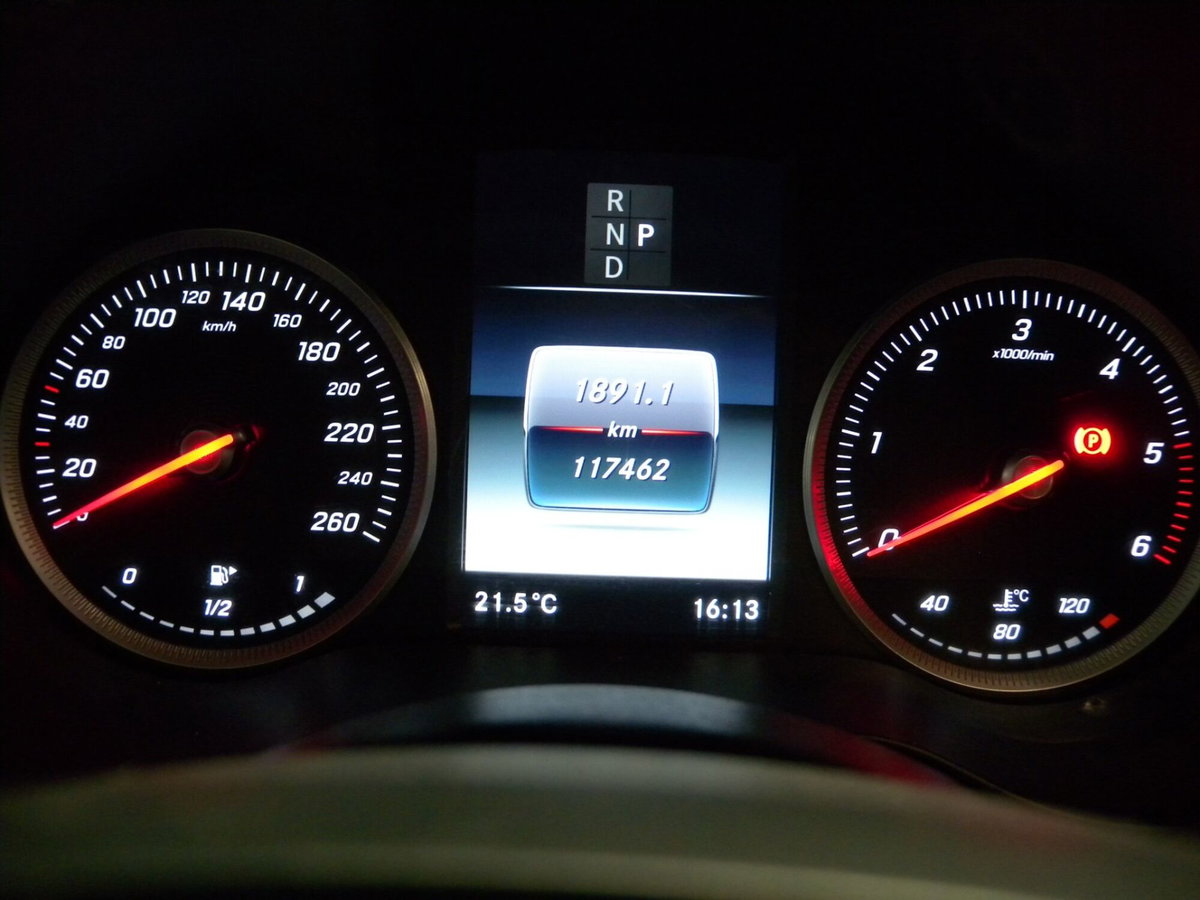 Mercedes-Benz Classe C Station Wagon 220 d Auto Sport Plus (6)