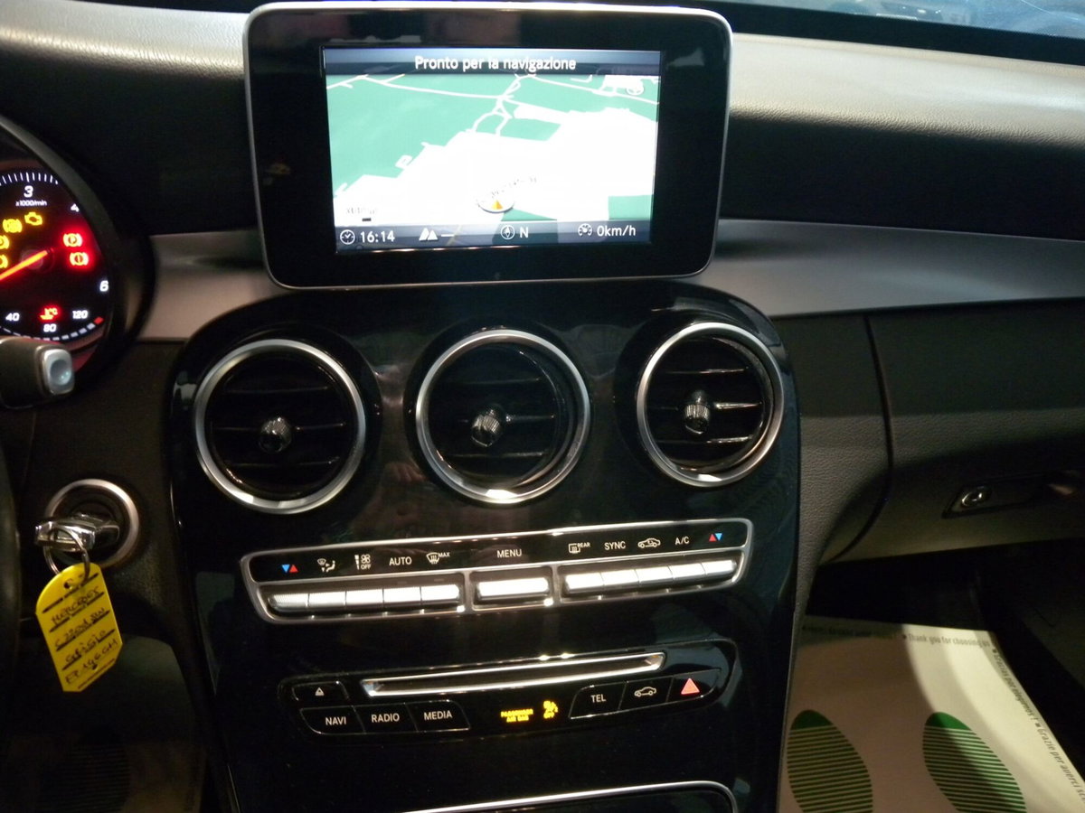 Mercedes-Benz Classe C Station Wagon 220 d Auto Sport Plus (8)