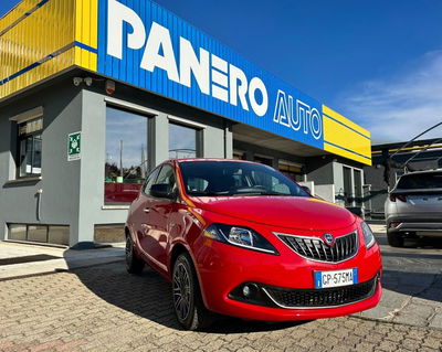 Lancia Ypsilon 1.0 FireFly 5 porte S&S Hybrid Gold Plus usata