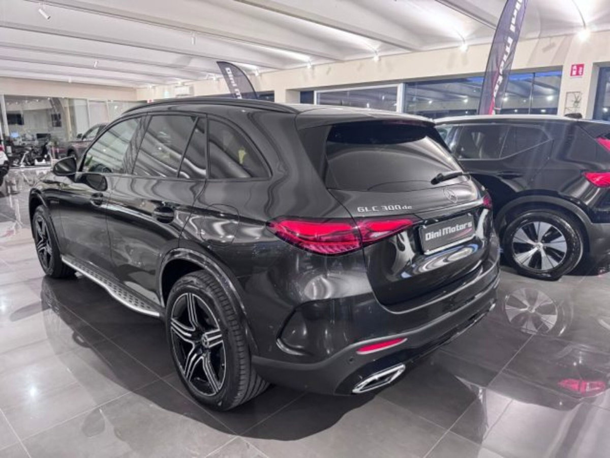 Mercedes-Benz GLC 220 d 4Matic Mild Hybrid AMG Premium Plus (5)