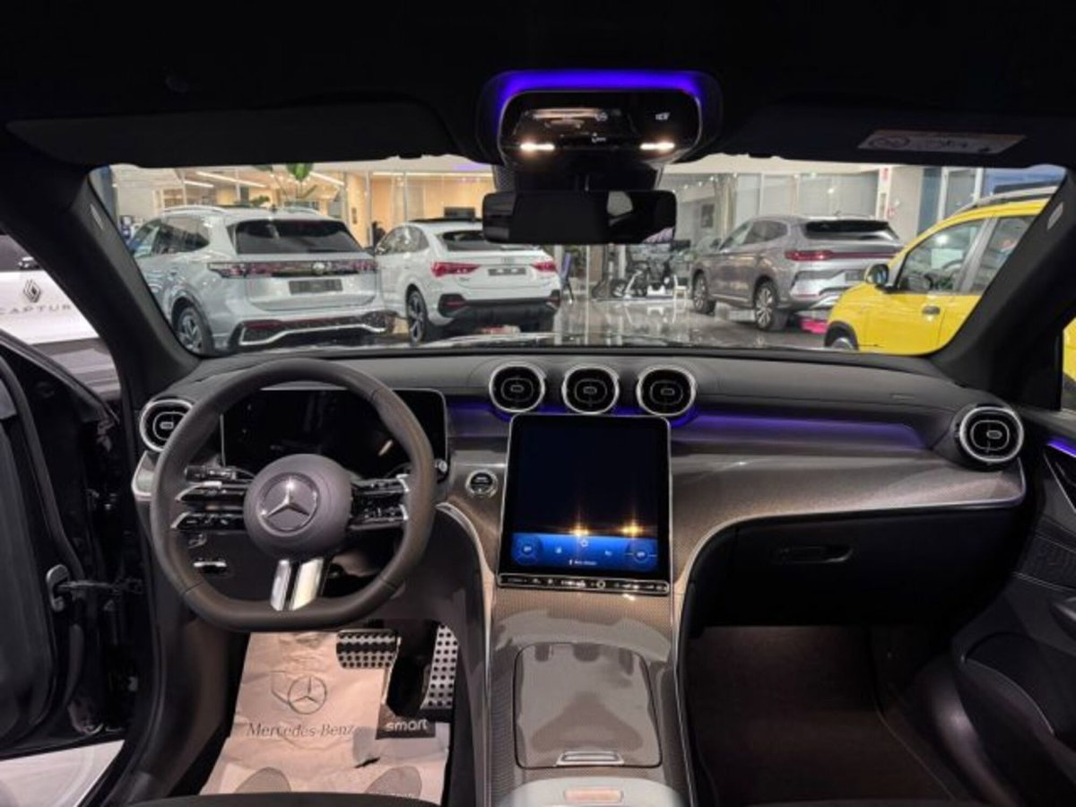 Mercedes-Benz GLC 220 d 4Matic Mild Hybrid AMG Premium Plus (8)