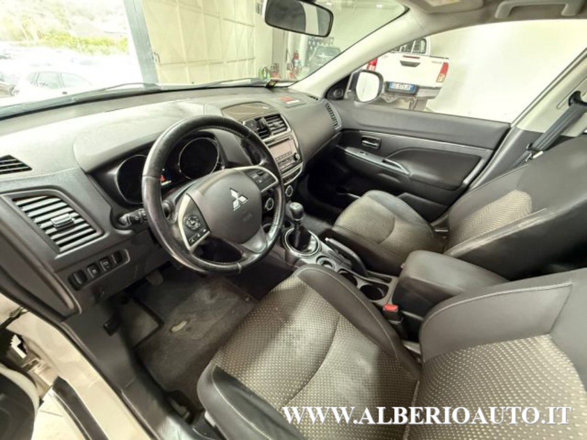 Mitsubishi ASX 1.8 DI-D 116 CV 2WD Intense Panoramic (8)