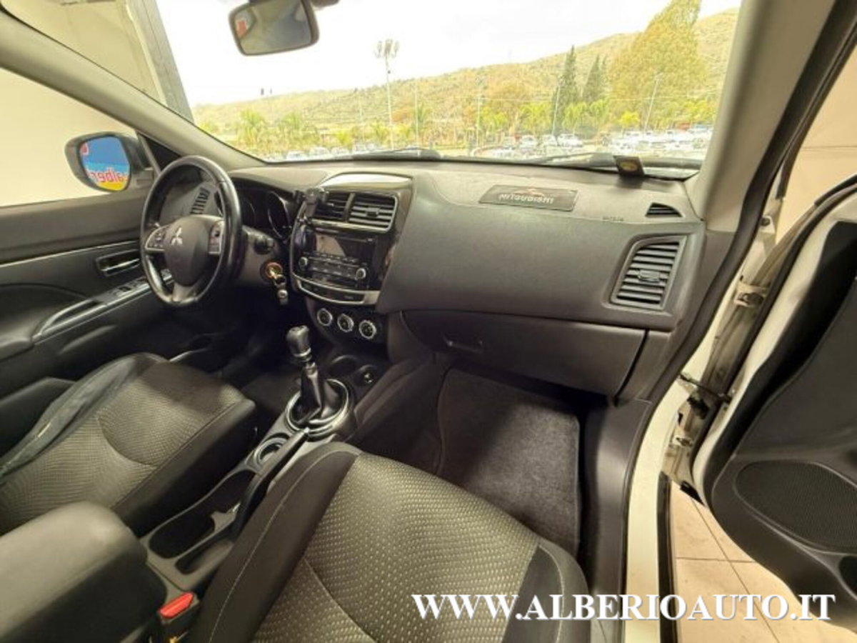 Mitsubishi ASX 1.8 DI-D 116 CV 2WD Intense Panoramic (3)