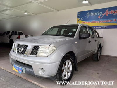 Nissan Navara 2.5 dCi 4 porte Double Cab SE usato