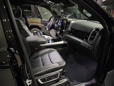 Ram Ram Pick-up Ram 1500 3.0 Quad Cab Laramie Night Edition Premium 420cv at8 (10)