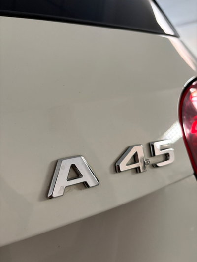 Mercedes-Benz Classe A 45 AMG 4Matic Automatic (10)