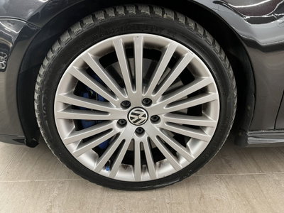 Volkswagen Golf 3.2 VR6 4mot. 3p. DSG R32 (19)