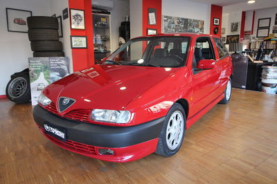 Alfa Romeo 145 2.0i 16V Twin Spark cat Quadrifoglio usata