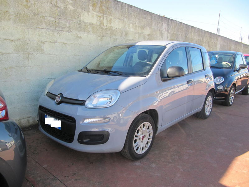 Fiat Panda 1.2 Connected by Wind