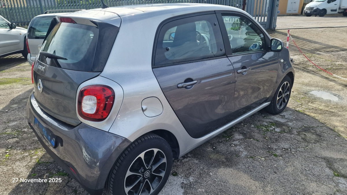 smart forfour forfour 70 1.0 Passion (4)