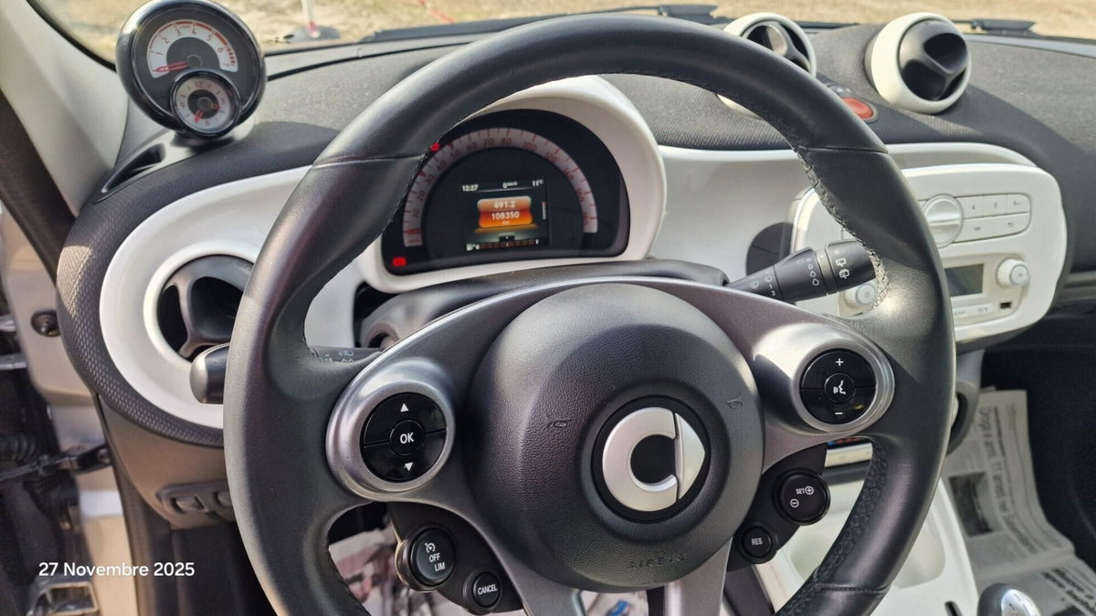 smart forfour forfour 70 1.0 Passion (8)