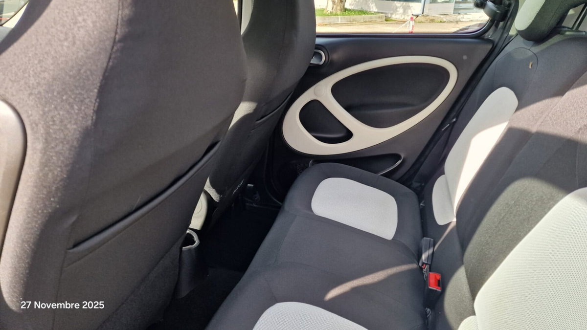 smart forfour forfour 70 1.0 Passion (9)