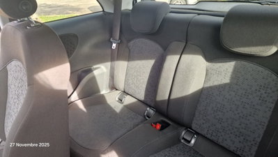 Opel Adam 1.2 70 CV Jam (9)