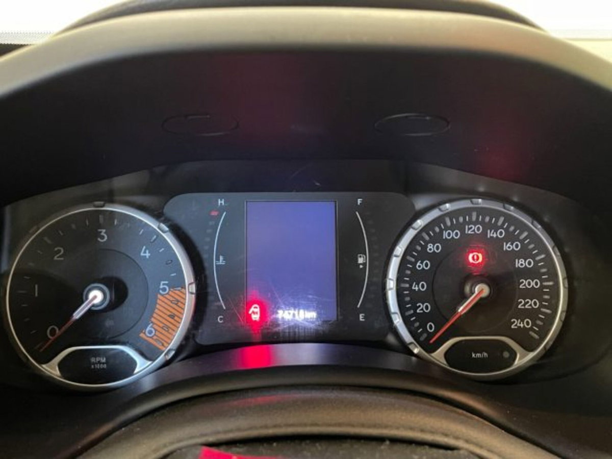 Jeep Renegade 1.6 mjt Longitude 2wd 130cv (5)