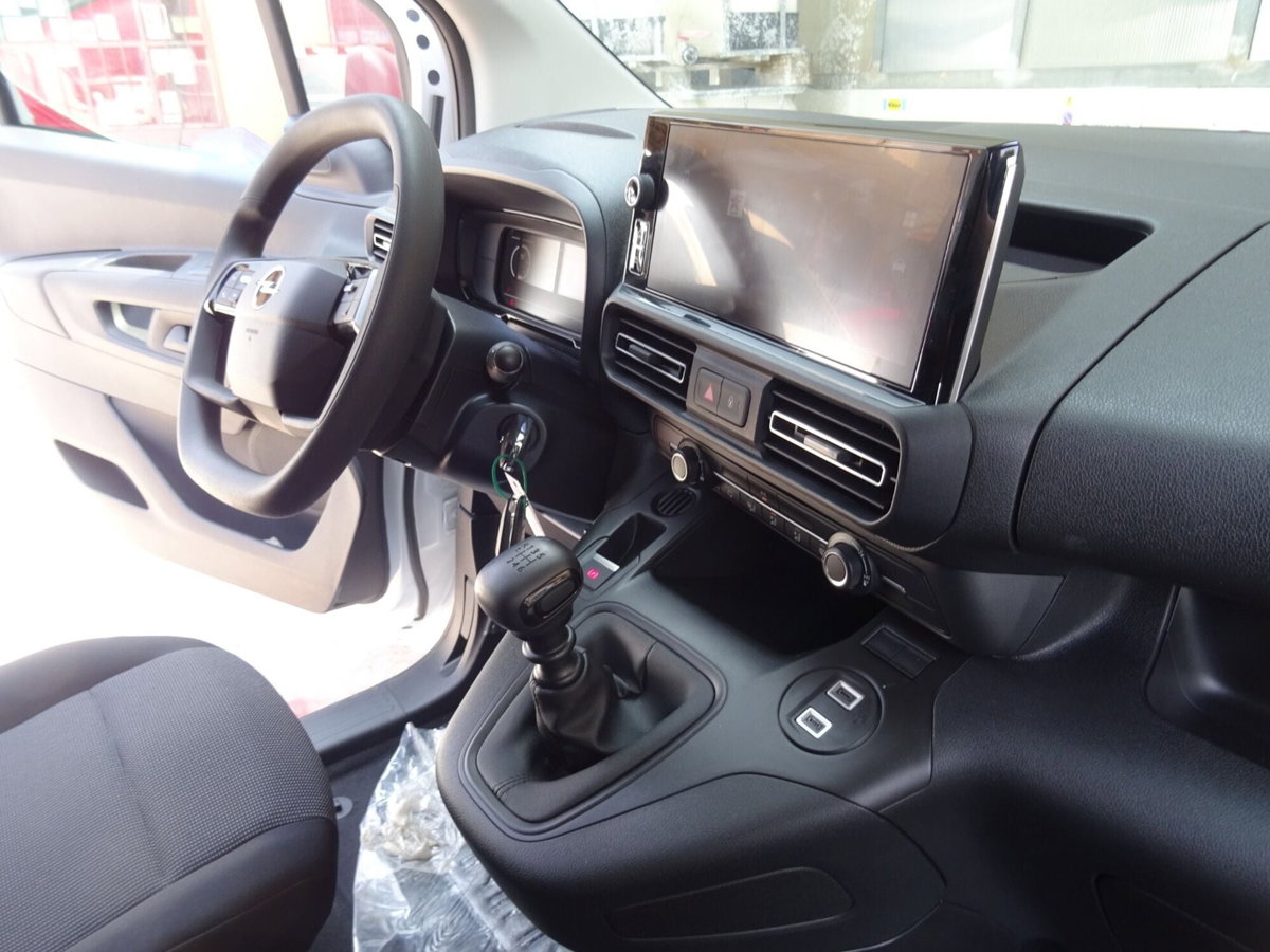 Opel Combo Furgone Cargo 1.5 Diesel 100CV S&S PC 1000kg Edition (16)