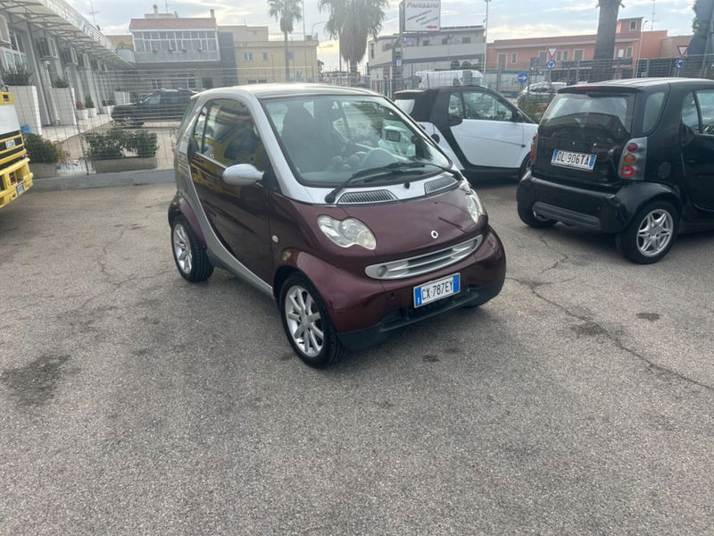 smart Fortwo 700 coupé pure (45 kW)