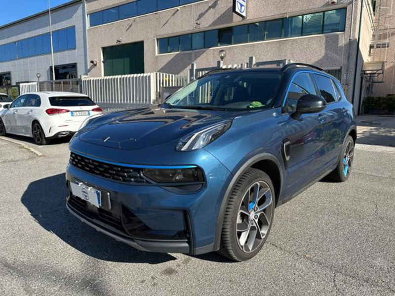 Lynk & Co 01 01 1.5 td phev