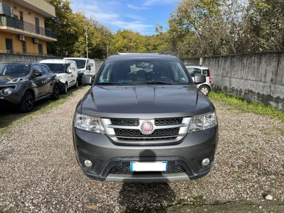 Fiat Freemont 2.0 Mjt 170 CV 4x4 Automatica Lounge (2)