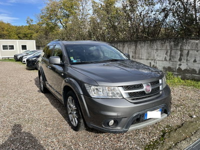 Fiat Freemont 2.0 Mjt 170 CV 4x4 Automatica Lounge (3)