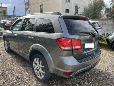 Fiat Freemont 2.0 Mjt 170 CV 4x4 Automatica Lounge (6)