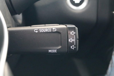 Renault Captur Blue dCi 95 CV Business (16)