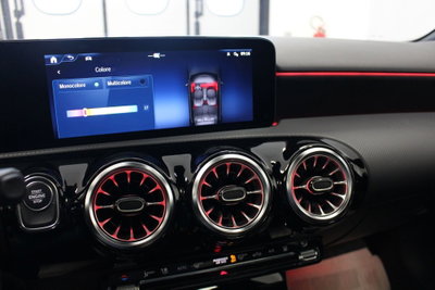 Mercedes-Benz Classe A 250 e Automatic Plug-in hybrid Premium (20)