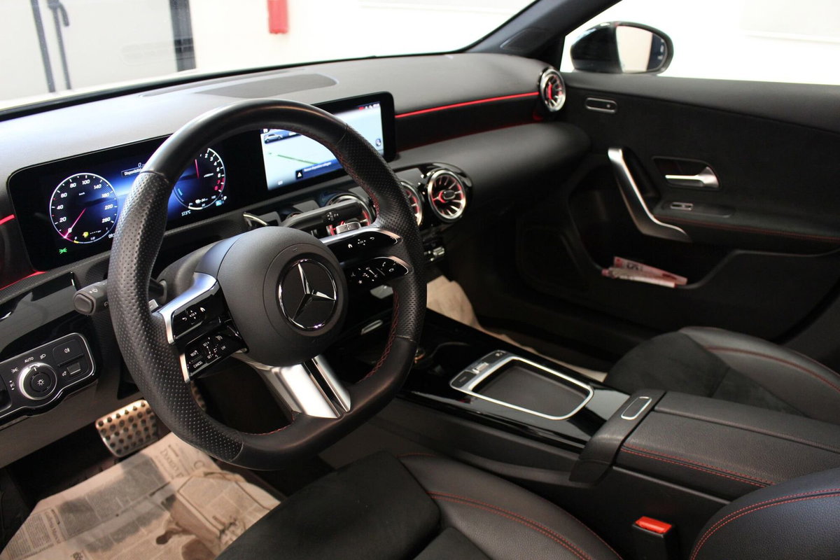 Mercedes-Benz Classe A 250 e Automatic Plug-in hybrid Premium (7)