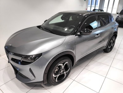 Alfa Romeo Junior 1.2 ibrida 145cv edct6 (13)