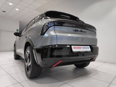 Alfa Romeo Junior 1.2 ibrida 145cv edct6 (16)