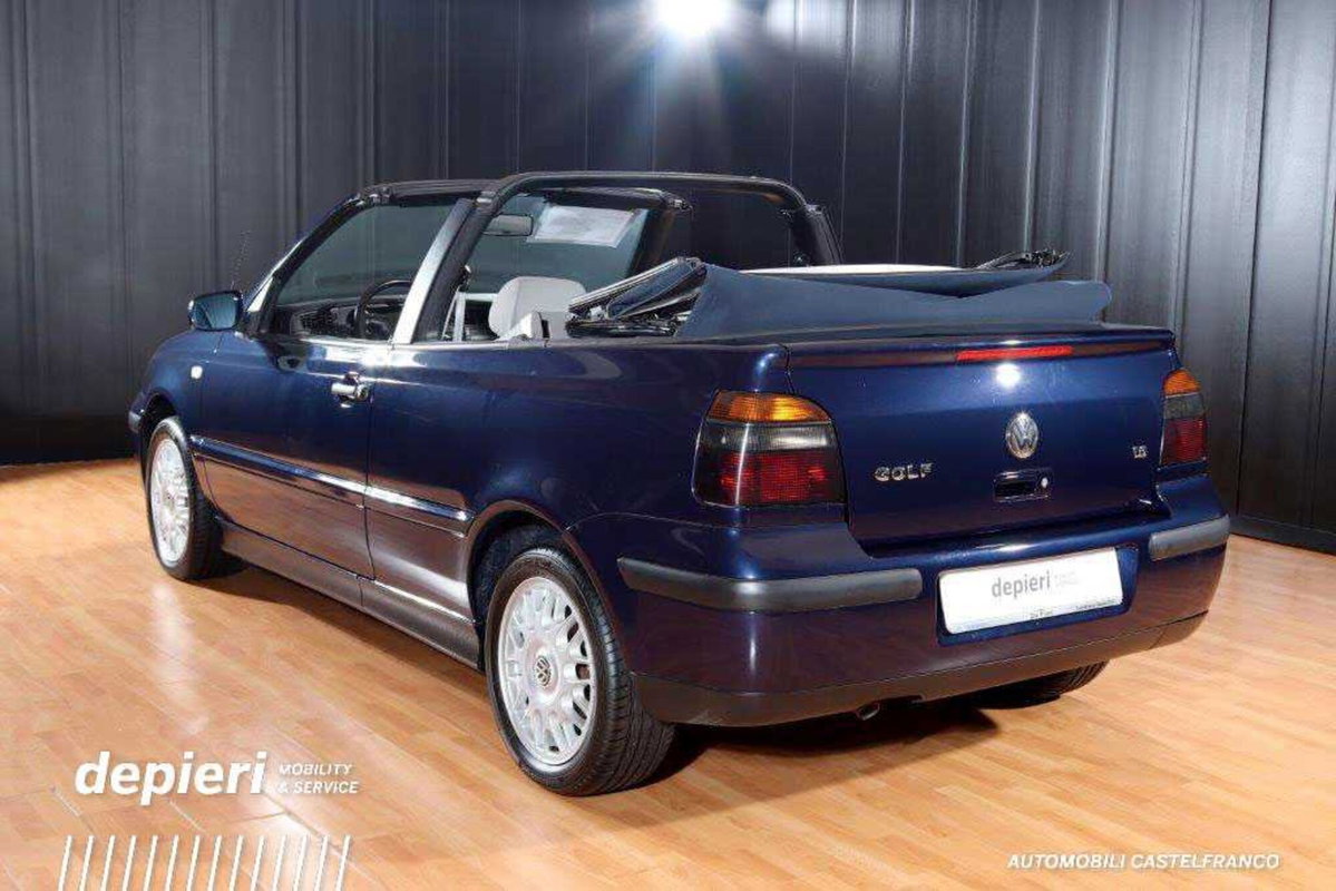Volkswagen Golf Cabrio 1.6 cat Trendline (2)
