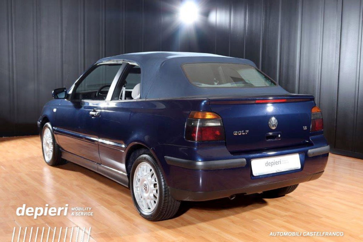 Volkswagen Golf Cabrio 1.6 cat Trendline (5)