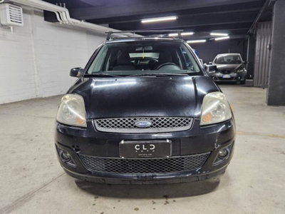 Ford Fiesta 1.2 16V 3p. (2)