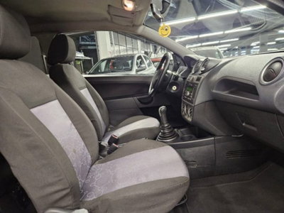 Ford Fiesta 1.2 16V 3p. (8)