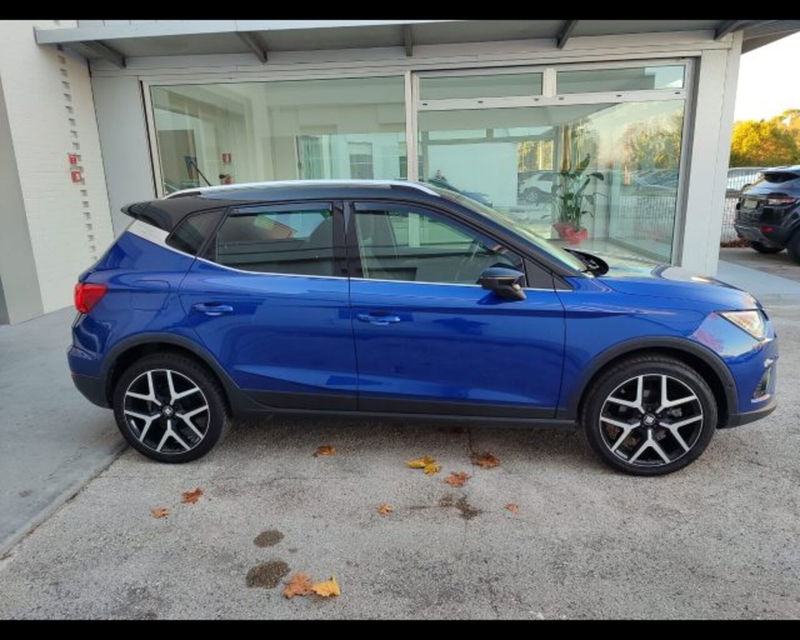 SEAT Arona 1.0 TGI FR