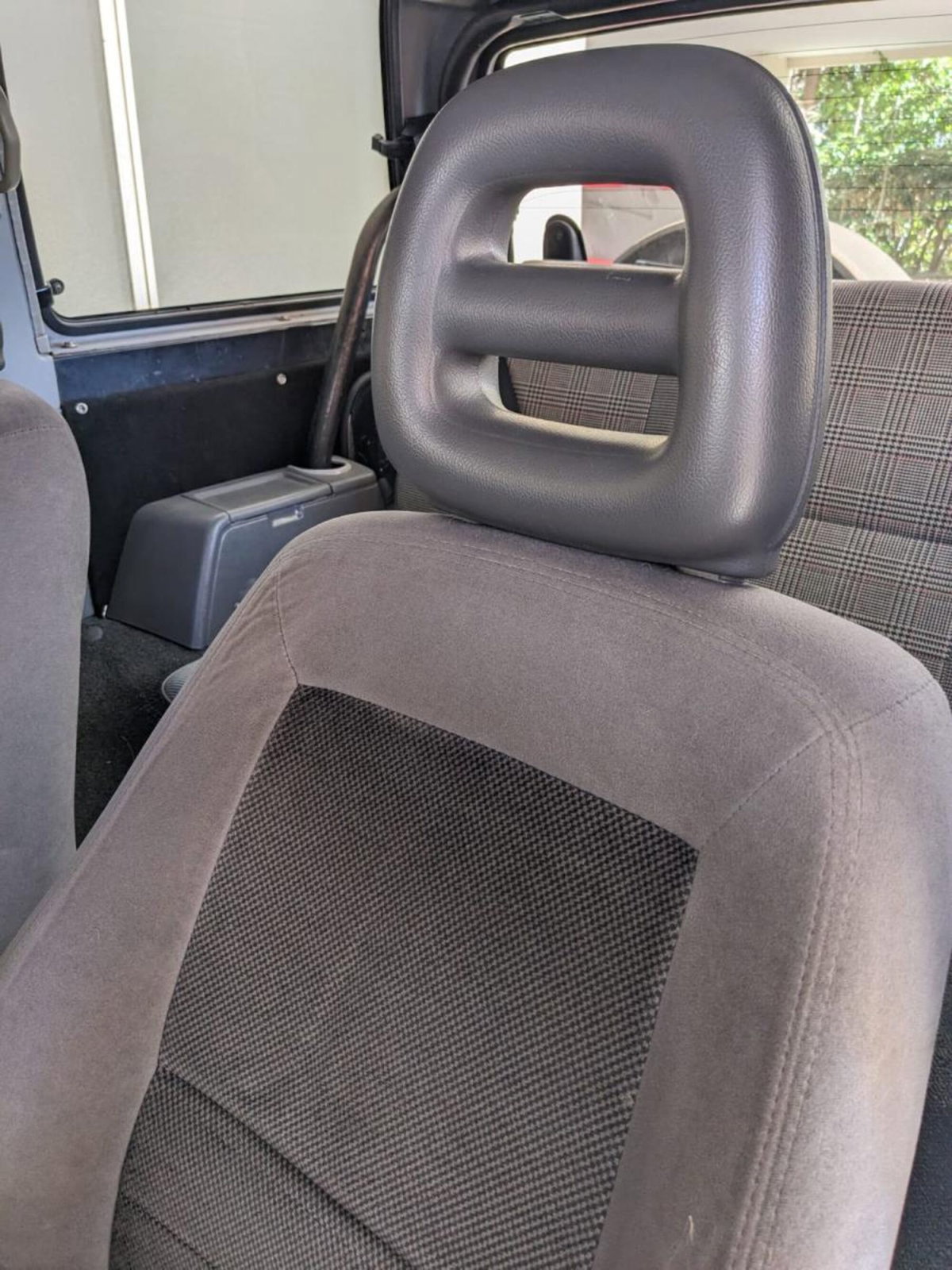 Daihatsu Feroza 1.6i cat Soft-top Full-Time DX (9)