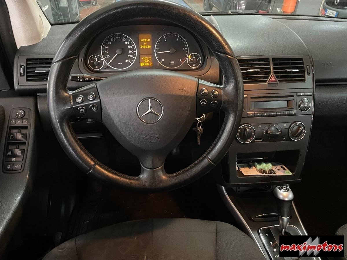Mercedes-Benz Classe A 180 CDI Executive (3)