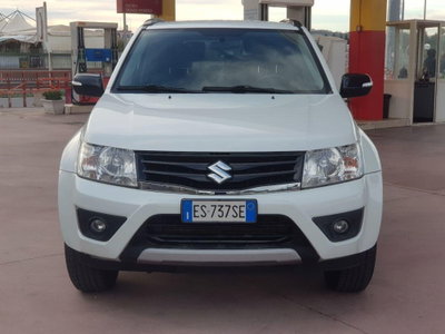 Suzuki Grand Vitara 1.9 DDiS 3p. Evolution Navi (3)