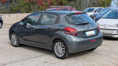 Peugeot 208 82 5 porte Access (3)