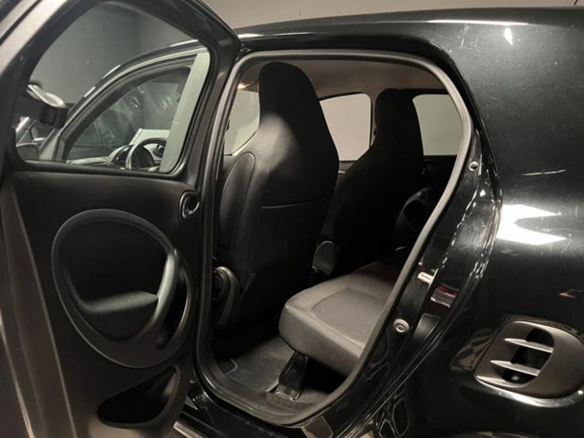 smart forfour forfour 70 1.0 twinamic Passion (7)