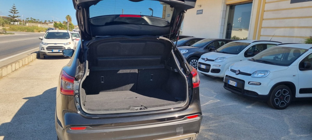Nissan Qashqai 1.5 dCi 115 CV Tekna (4)