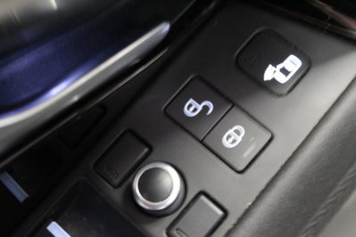 Land Rover Range Rover Evoque 2.0D I4 150CV AWD Business Edition (16)
