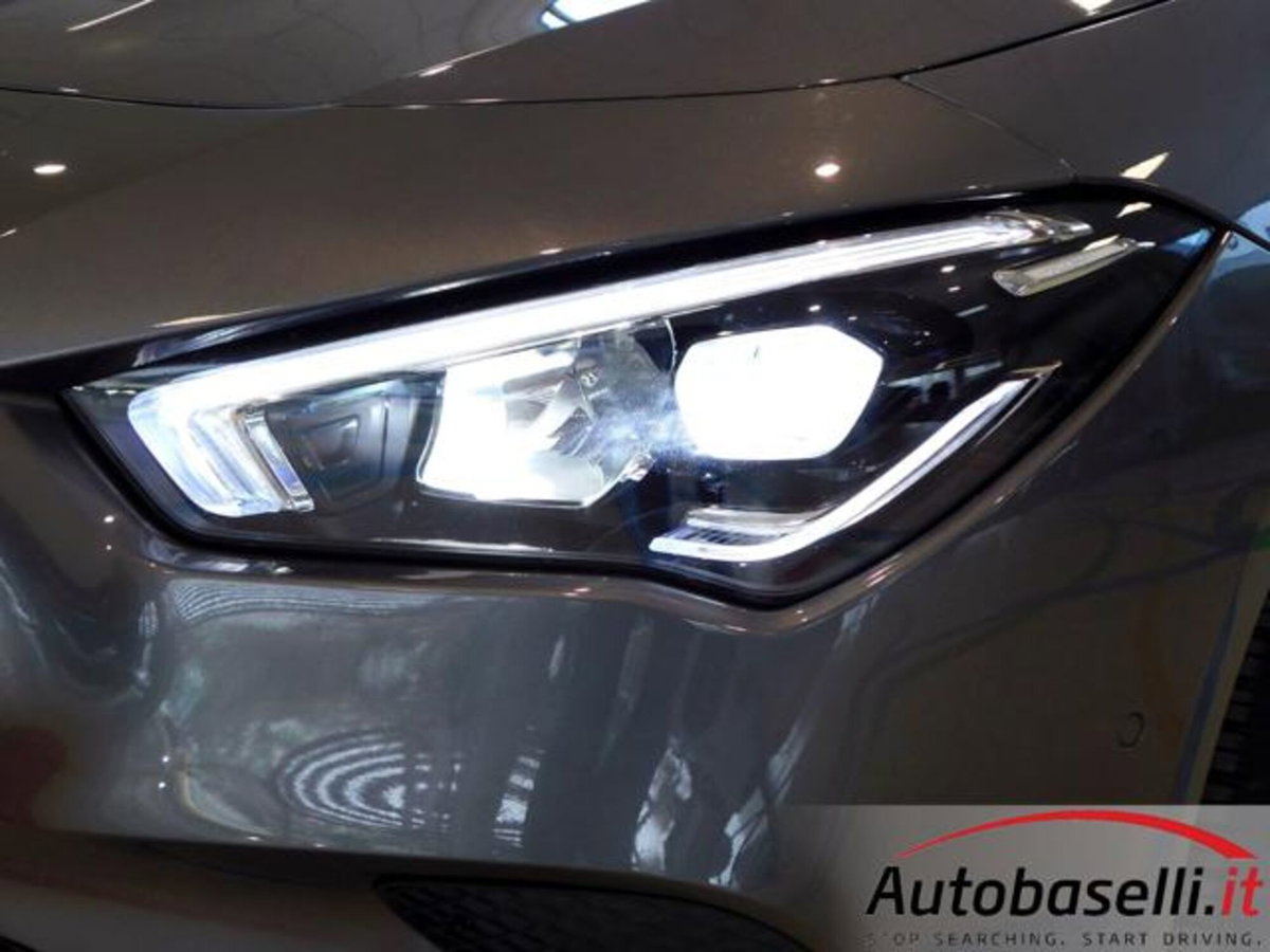 Mercedes-Benz CLA Shooting Brake 180 d Shooting Brake Sport (10)