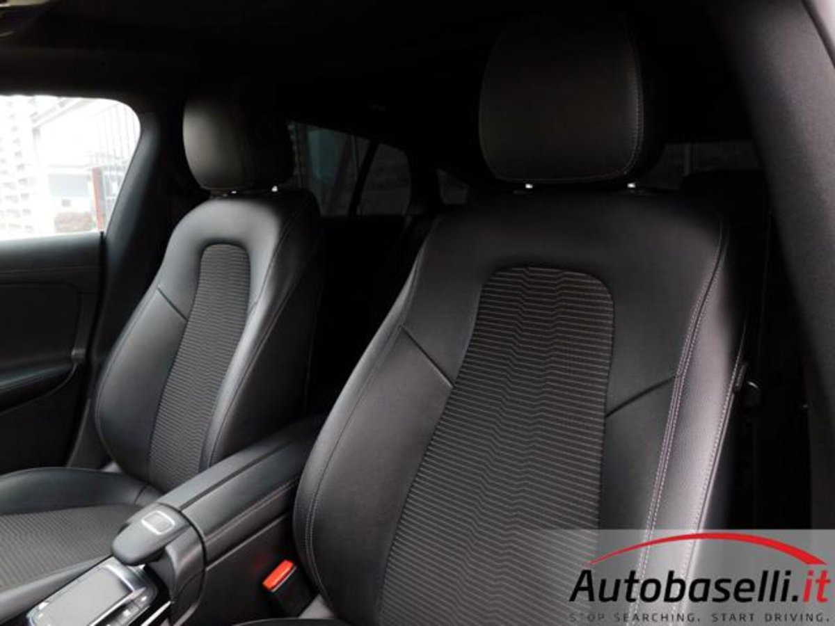 Mercedes-Benz CLA Shooting Brake 180 d Shooting Brake Sport (14)