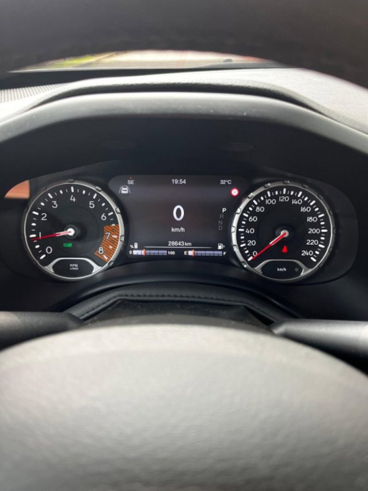 Jeep Renegade 1.5 Turbo T4 MHEV Limited (13)