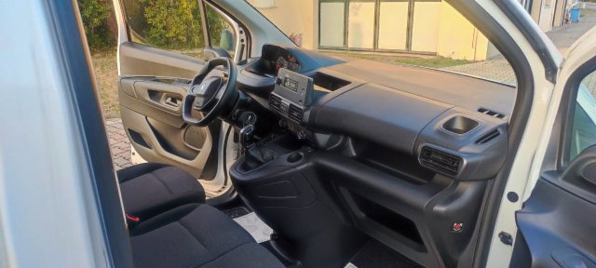 Peugeot Partner Furgone BlueHDi 100 PL Furgone Premium (12)
