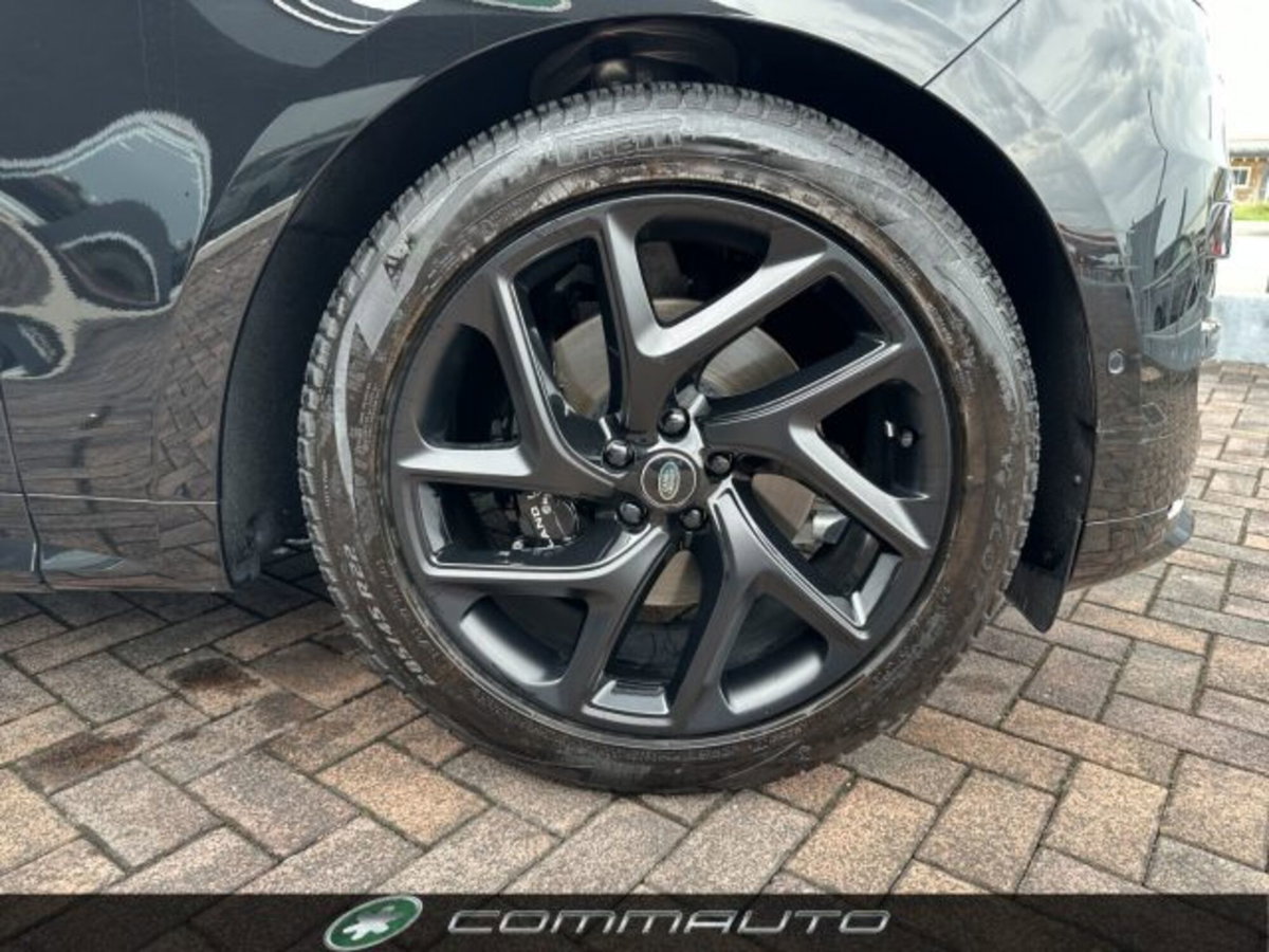 Land Rover Range Rover Sport 3.0D l6 300 CV HSE Dynamic Stealth (20)