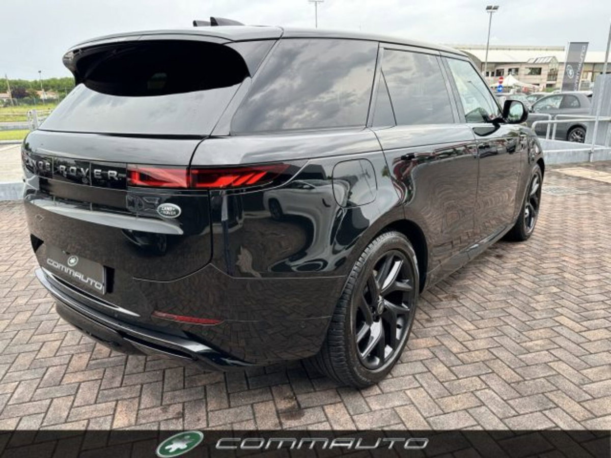 Land Rover Range Rover Sport 3.0D l6 300 CV HSE Dynamic Stealth (3)