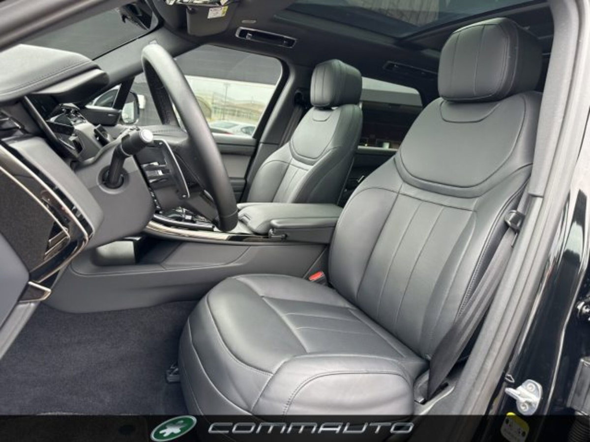 Land Rover Range Rover Sport 3.0D l6 300 CV HSE Dynamic Stealth (7)