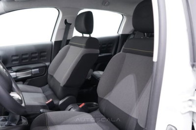 Citroen C3 Aircross PureTech 82 Shine (11)